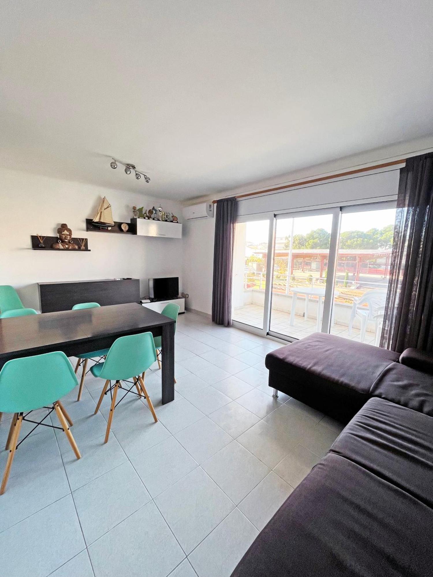Apartamento De 3 Habitaciones En El Centro L'Escala Exterior photo
